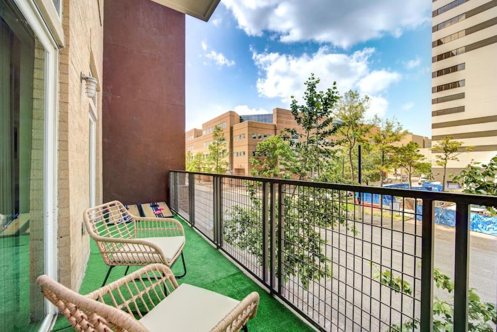 Trendy Downtown 1Bd/Freeparking/Wi-Fi/Pool Apartment Houston Exterior photo