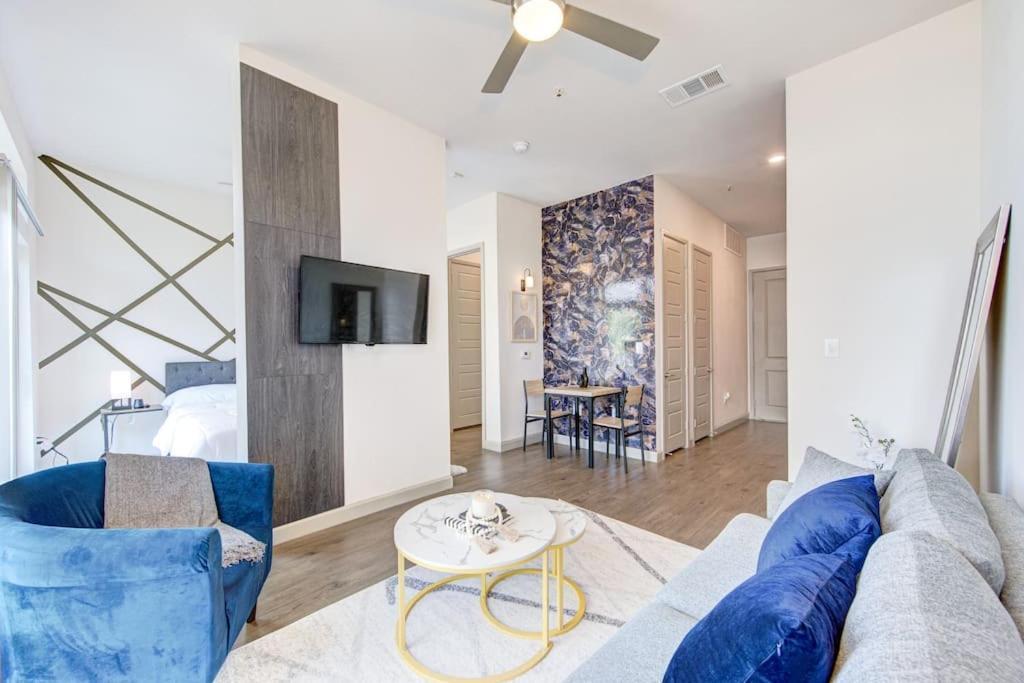 Trendy Downtown 1Bd/Freeparking/Wi-Fi/Pool Apartment Houston Exterior photo